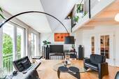 Wohnzimmer - 2 Zimmer Etagenwohnung zum Kaufen in München