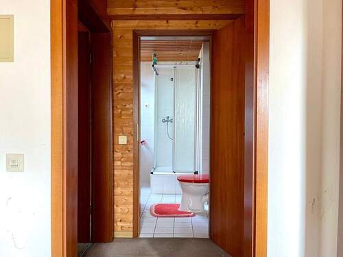 Blick Badezimmer DG - 