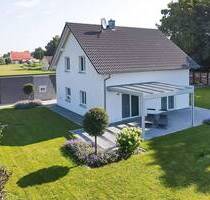 Idyllischer Ortsrand . ca. 1.500 m² Grundstück, Neubau-Charme für hohe Lebensqualität - Ertingen