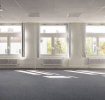 Büro-Praxisfläche in Berlin - 7.200,00 EUR Kaltmiete, in Berlin (PLZ: 12099) Tempelhof