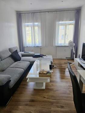 Wohnzimmer - Etagenwohnung mit 40,00 m² in Nürnberg zum Kaufen