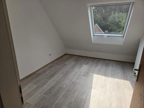 Zimmer 2. Sttock - 