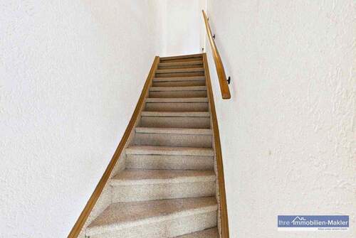 Treppe zum OG - 