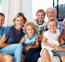 Mehrgenerationenhaus mit viel Platz, mit zwei Wohneinheiten - Ippesheim