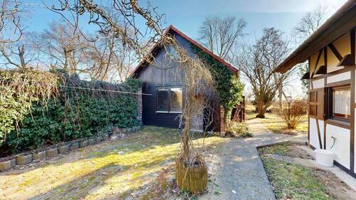 Nebengebäude.jpg - 