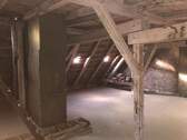 Dachboden - Altbau-Dachgeschoss mit exklusiver Baugenehmigung