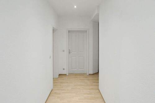 Flur - 3 Zimmer Einfamilienhaus in Leipzig