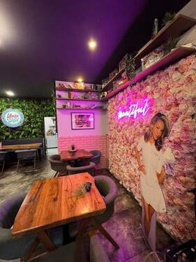 Ladenfläche hinten rechts.jpeg - 