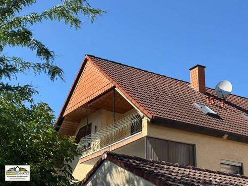 Blick auf dem Balkon - 3 Zimmer Etagenwohnung zur Miete in Obernburg am Main