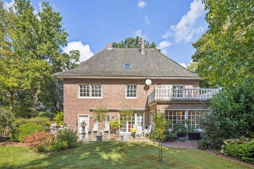 Haus und Sonnenterrasse - 1 Zimmer Mehrfamilienhaus, Wohnhaus in Haselünne