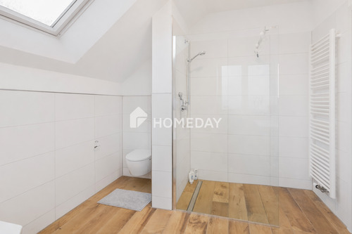 1. OG Badezimmer 2 3 - 