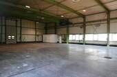 Halle 1 innen - Halle zur Miete in Iserlohn