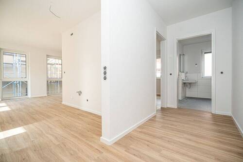 Eingangsbereich/Flur - 2 Zimmer Etagenwohnung in Oldenburg