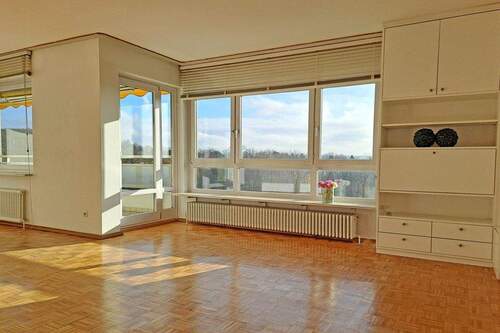 Wohnzimmer - 3 Zimmer Etagenwohnung in Essen