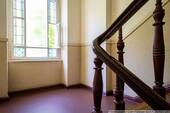 Treppenhaus - 1 Zimmer Etagenwohnung zum Kaufen in Berlin