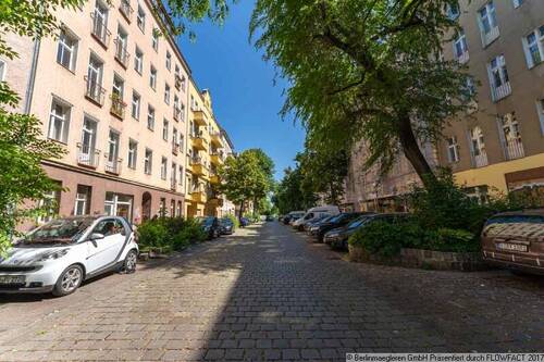 Straße vor dem Haus - 