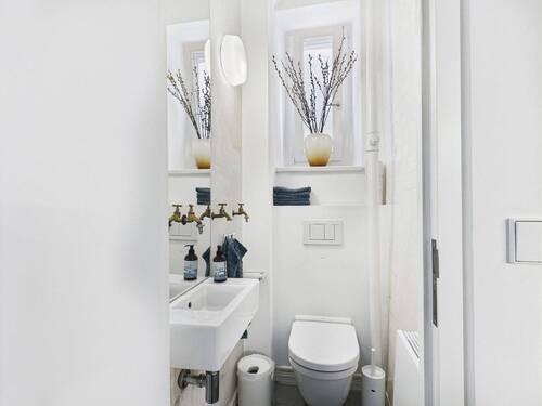 WC - Hochparterre - 