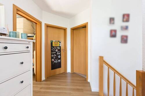 Einliegerwohnung - Flur - 