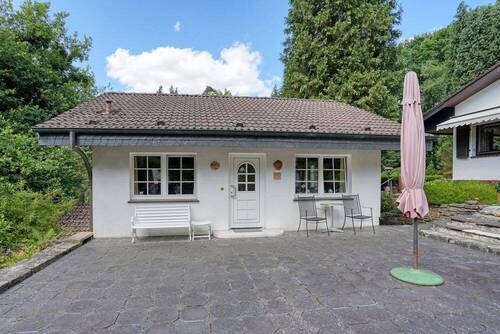 Nebengebäude mit Hobbyraum - 