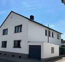 Exklusiv saniertes Mehrfamilienhaus, Top-Ausstattung in zentraler Lage von Friedrichsdorf.