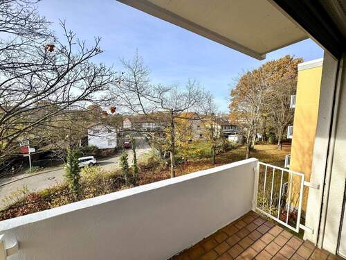 Balkon - 3 Zimmer Etagenwohnung zum Kaufen in Kaiserslautern