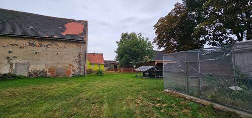 Grundstück hinter der Scheune - 