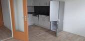 offene Küche - 3-Raum-Wohnung mit Einbauküche und Balkon