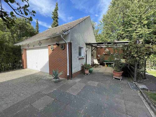 Garage-Freisitz - 8 Zimmer Mehrfamilienhaus, Wohnhaus zum Kaufen in Rheda-Wiedenbrück