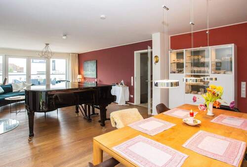 Wohn-/Esszimmer - 5 Zimmer Doppelhaushälfte in Kaiserslautern