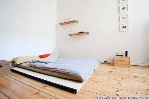 Zimmer - Etagenwohnung in Berlin