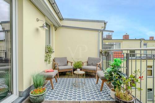 Terrasse mit Markisenanlage - 