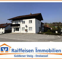Anwesen mit vier Wohnungen und Gewerbe - Waldkirchen