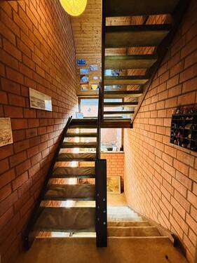 28 Treppe 1. OG - 