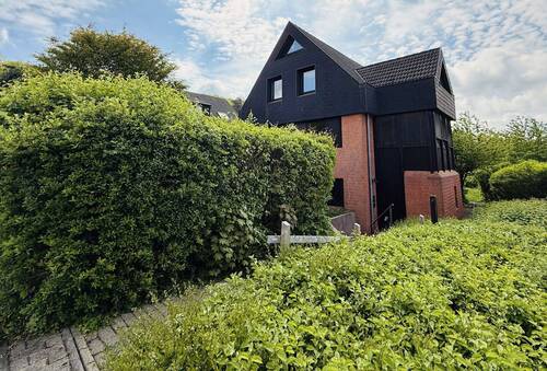 8 Hausansicht - 
