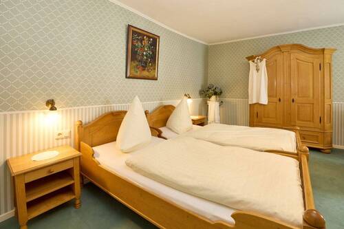 Gästezimmer 1.jpg - 