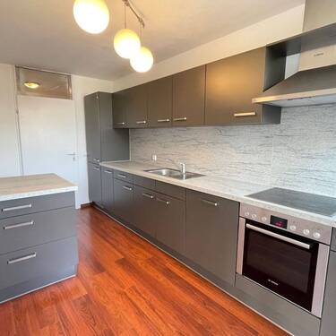 Küche B1 - Etagenwohnung mit 90,00 m² in Konstanz zur Miete