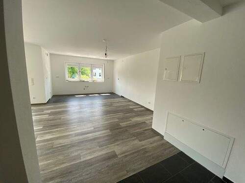 IMG_2758.jpg - 3 Zimmer Etagenwohnung zur Miete in Petersberg