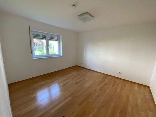 IMG_2754.jpg - 3 Zimmer Etagenwohnung in Petersberg