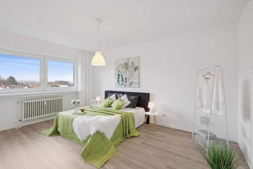 Schlafzimmer - Helle & bezugsfertige 4-Zimmer Wohnung in St.Ingbert - provisionsfrei vom Eigentümer