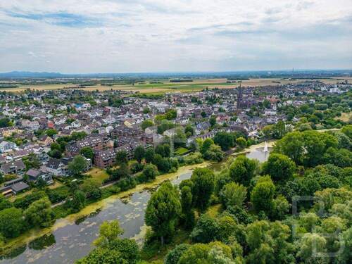 Blick über Zündorf - 