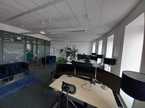 Büro mit 4 Arbeitsplätzen - Büro in Jena