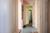 Wohnung 1. OG links Flur - 