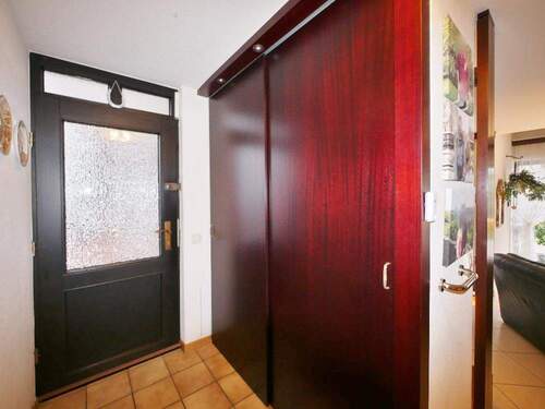 Eingangsbereich / Garderobe - 