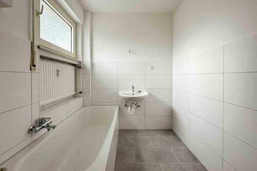 Badezimmer - 3 Zimmer Einfamilienhaus in Heiligenhaus