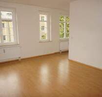 1. OG mit Laminat - Bad mit Wanne und offener Küche ! - Chemnitz Lutherviertel