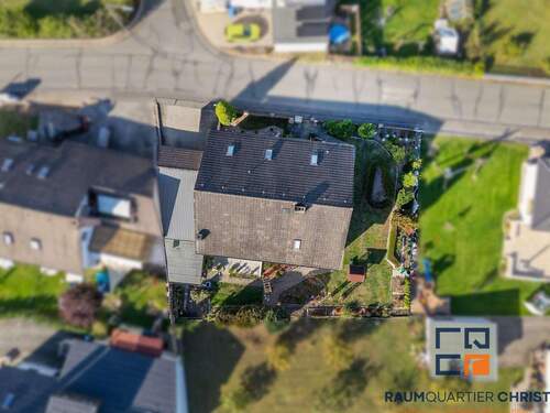 Luftaufnahme 1 - 8 Zimmer Mehrfamilienhaus, Wohnhaus in Weiherhammer