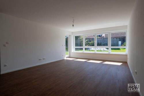 Wohnzimmer EG - 6 Zimmer Mehrfamilienhaus, Wohnhaus zum Kaufen in Thyrnau