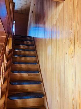 Aufgang zum Dachgeschoss - 