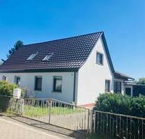 Idyllisch wohnen in Griebo - Doppelhaushälfte mit 2 Garagen und großem Garten - Wittenberg