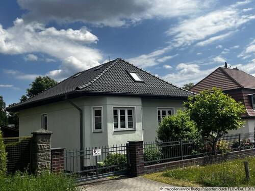 Ansicht 2 - 4 Zimmer Einfamilienhaus zum Kaufen in Neuenhagen